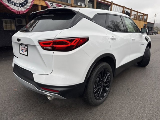 New 2026 Chevrolet Blazer LT w/ LPO, Black Sport Package image 8