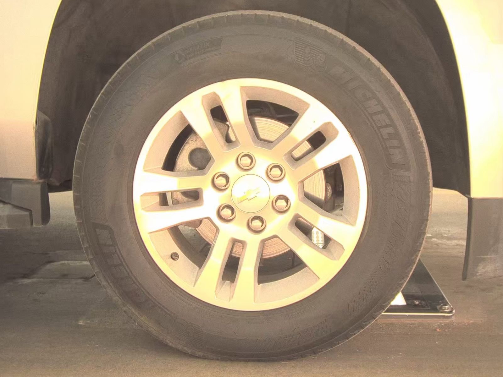 Used 2018 Chevrolet Tahoe LT image 11