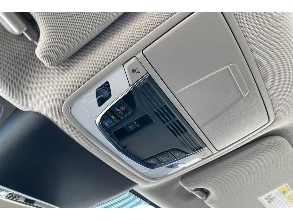 Certified 2025 Acura TLX w/ Technology Package FWD image 22