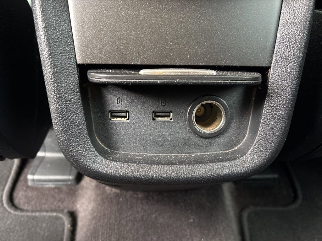 Used 2017 Lincoln MKX Premiere image 26