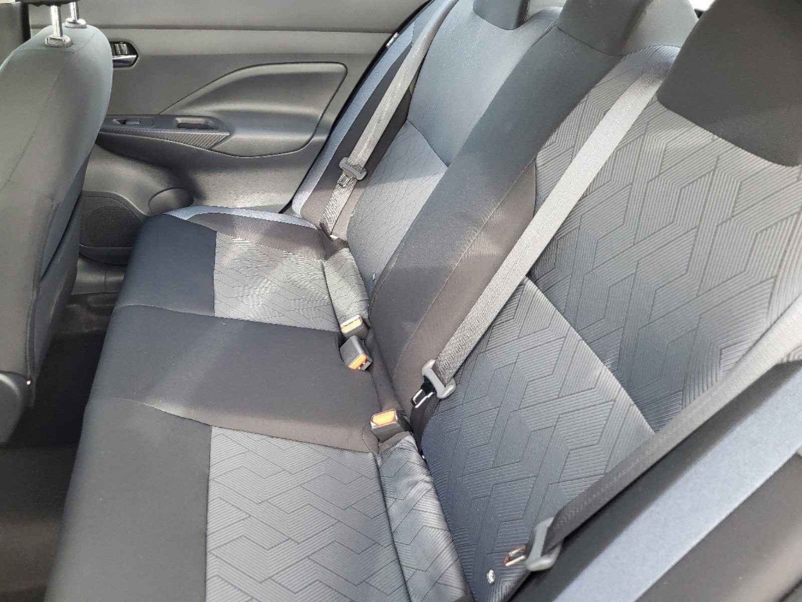 New 2025 Nissan Versa SV image 13