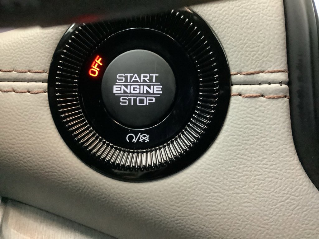 New 2026 Jeep Compass Limited image 17