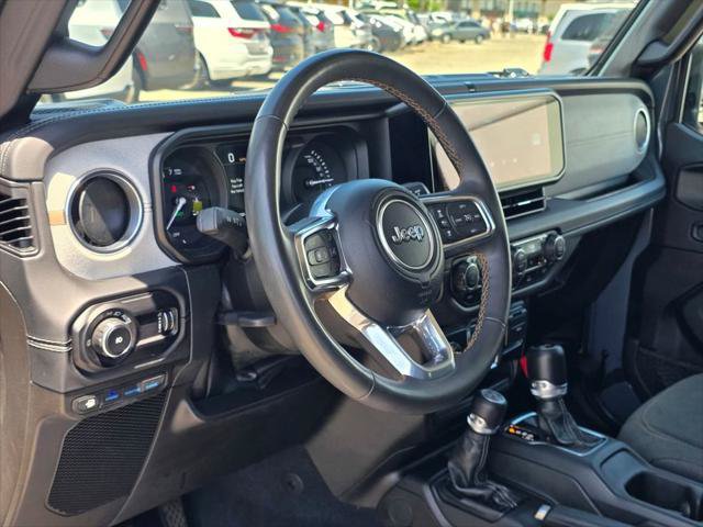 Certified 2024 Jeep Wrangler Unlimited Sahara AWD/4WD image 13