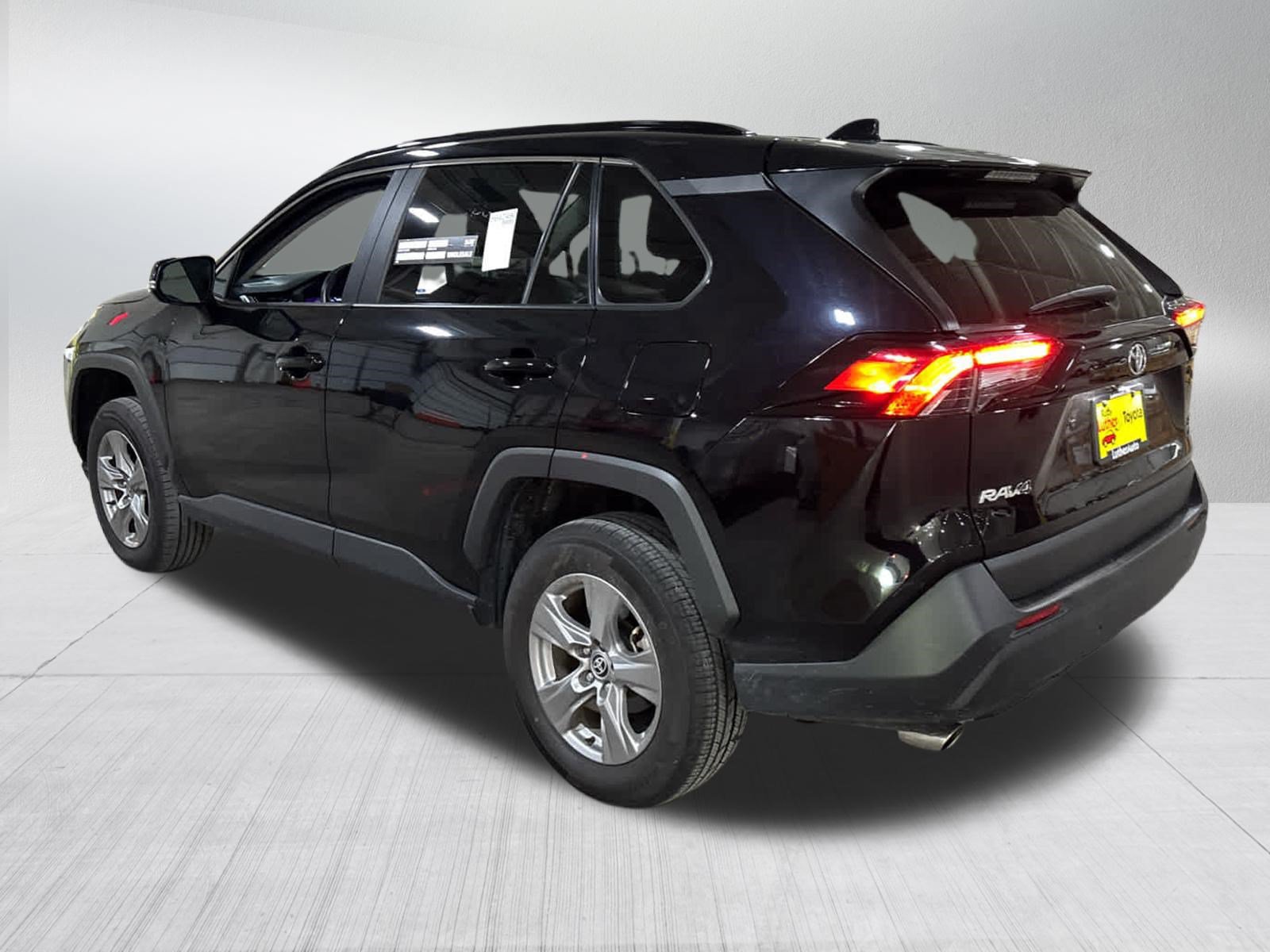 Certified 2024 Toyota RAV4 XLE AWD/4WD image 4