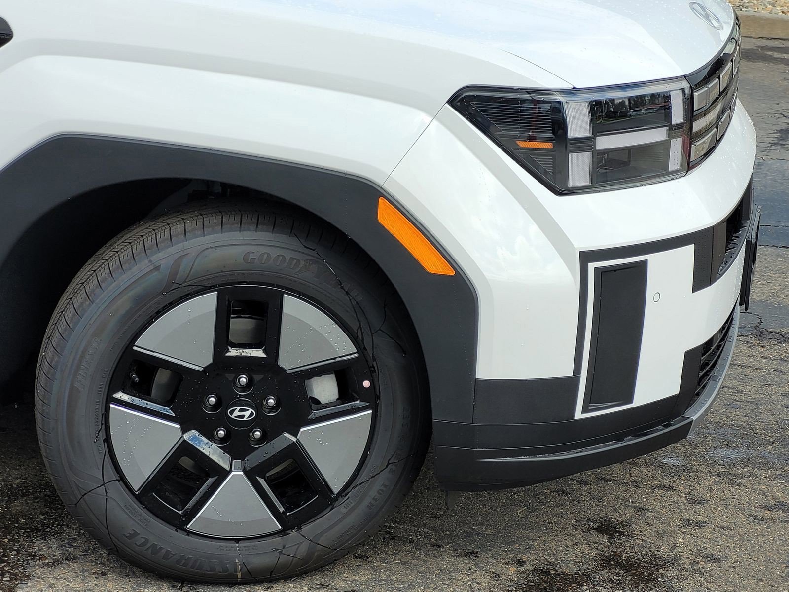 New 2026 Hyundai Santa Fe SE image 3