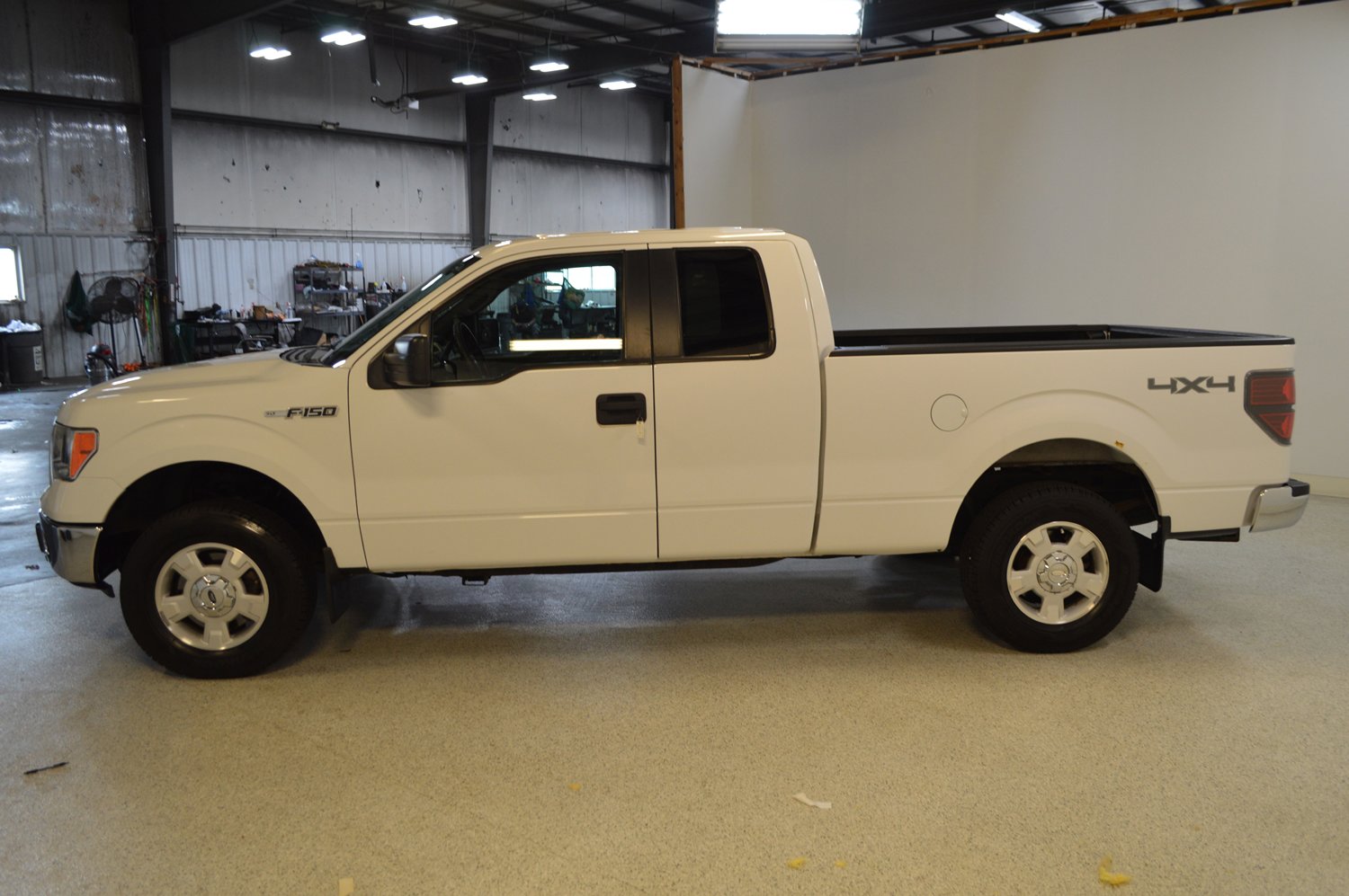 Used 2012 Ford F150 XLT AWD/4WD image 6