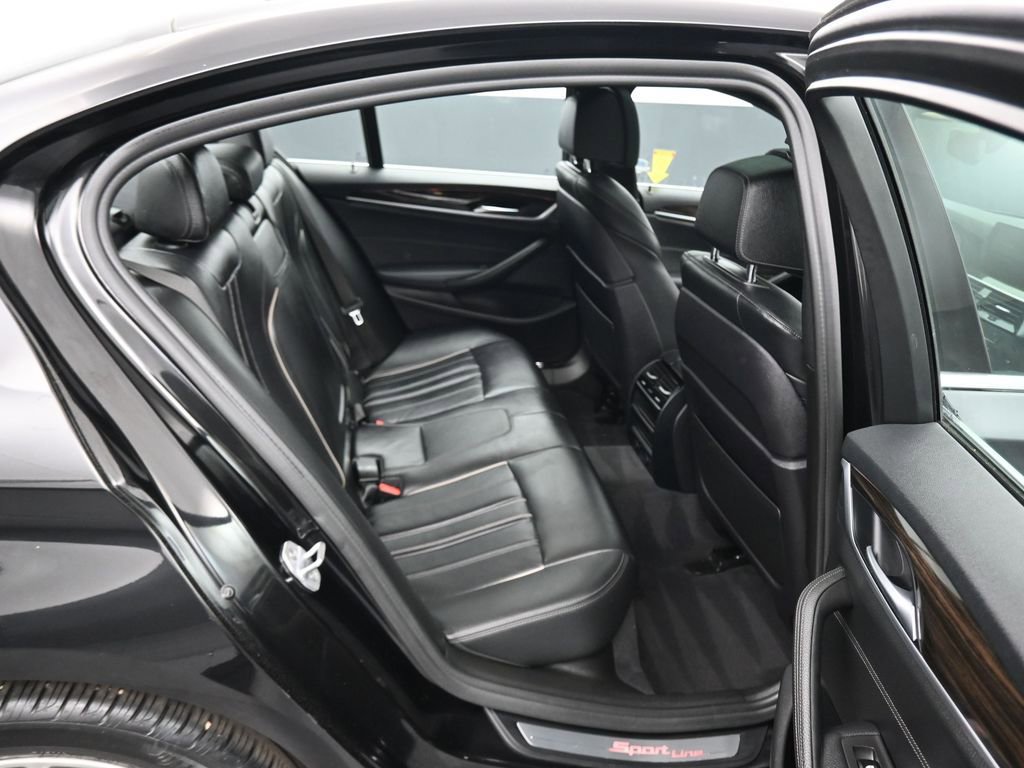 Used 2019 BMW 530i xDrive w/ Convenience Package AWD/4WD image 38