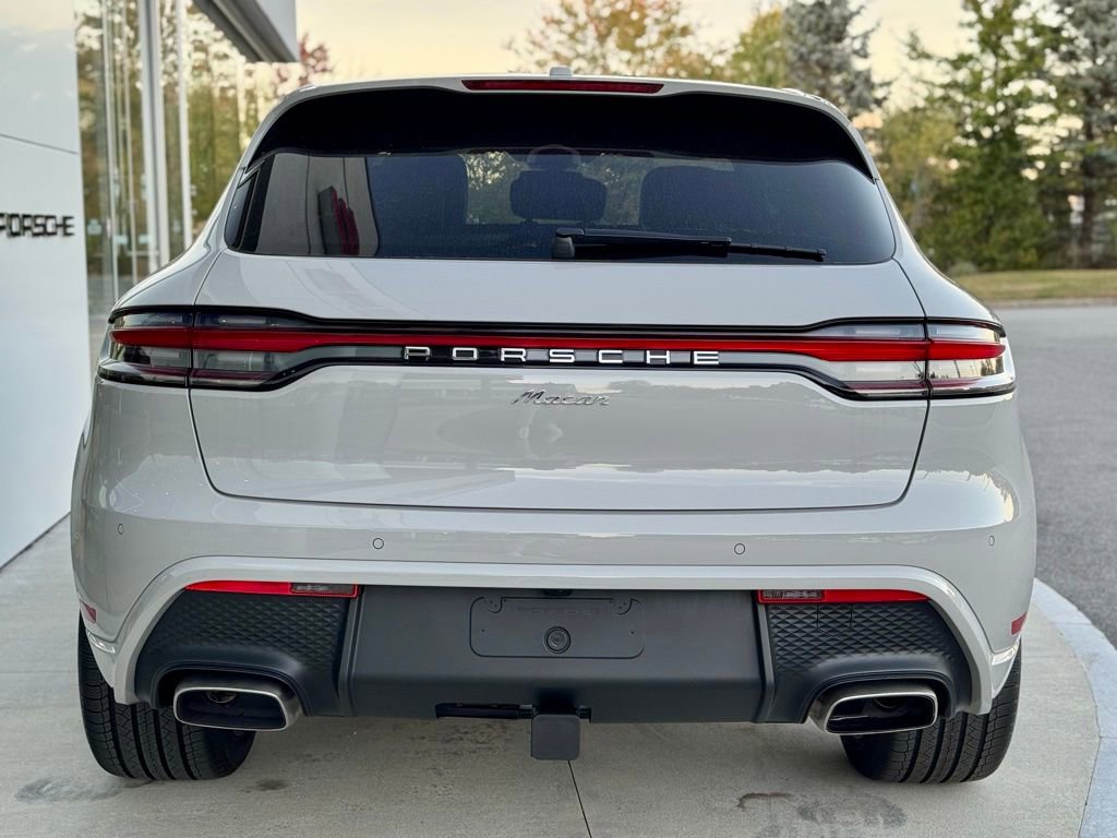 New 2026 Porsche Macan image 38