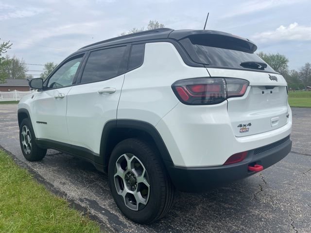 Used 2022 Jeep Compass Trailhawk w/ Trailhawk Elite Group AWD/4WD image 2