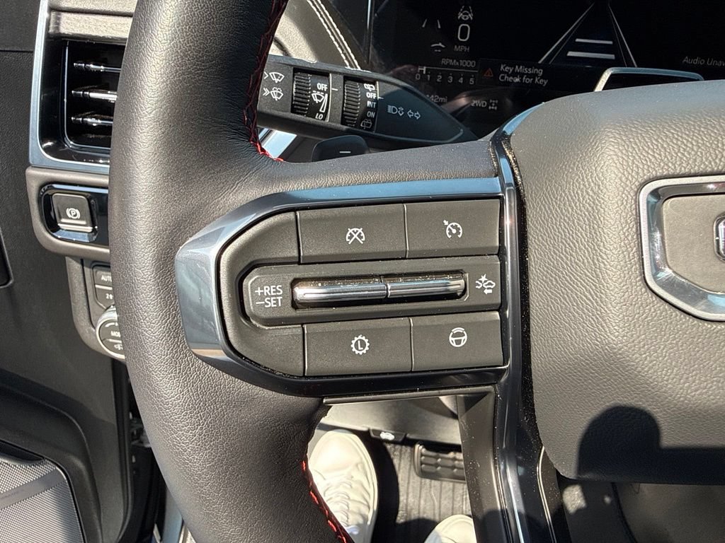 Used 2026 GMC Yukon AT4 Ultimate AWD/4WD image 39