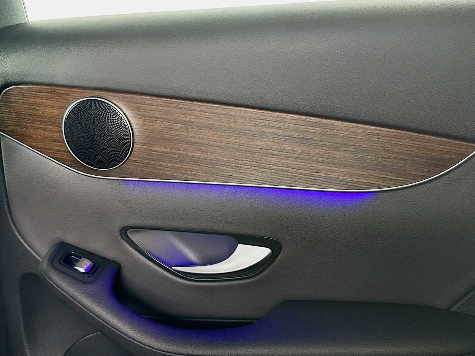 Used 2020 Mercedes-Benz GLC 300 4MATIC image 22