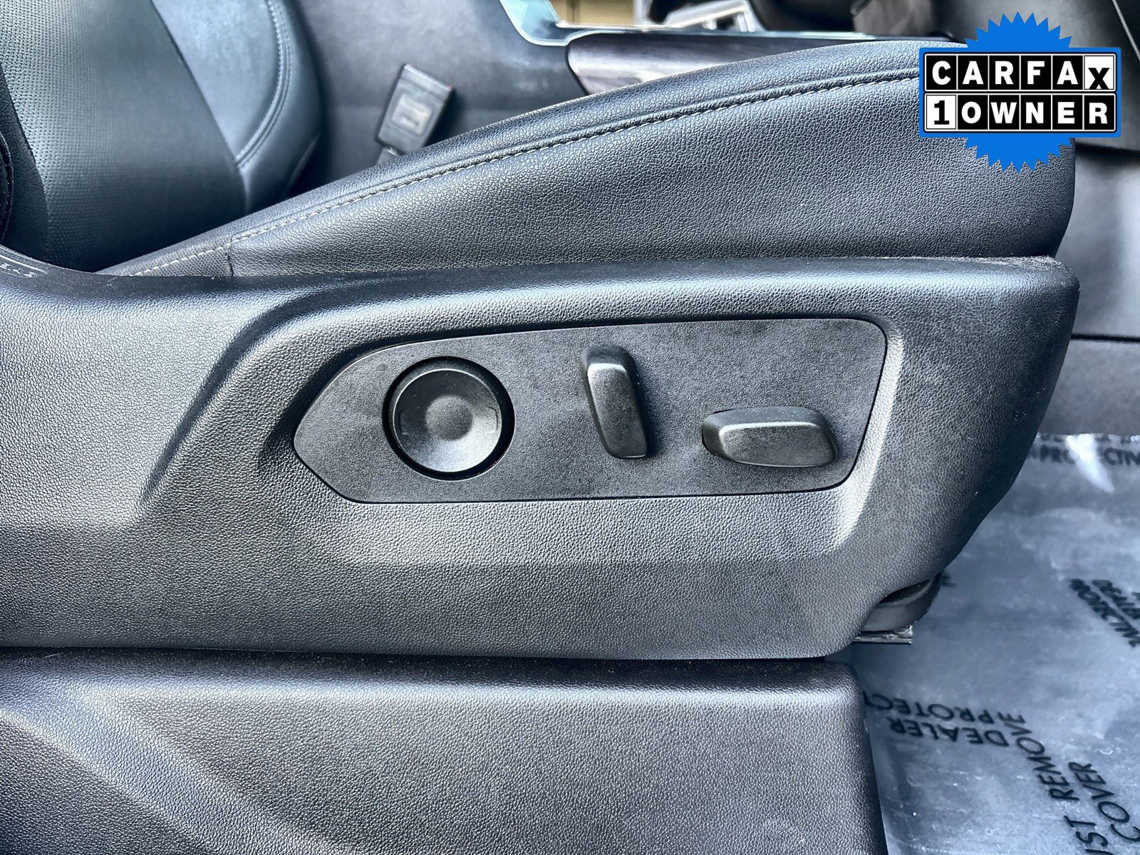 Used 2024 Chevrolet Silverado 3500 LTZ w/ LTZ Plus Package image 35