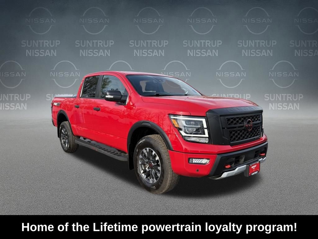 Used 2024 Nissan Titan PRO-4X w/ Pro-4x Convenience Package image 7