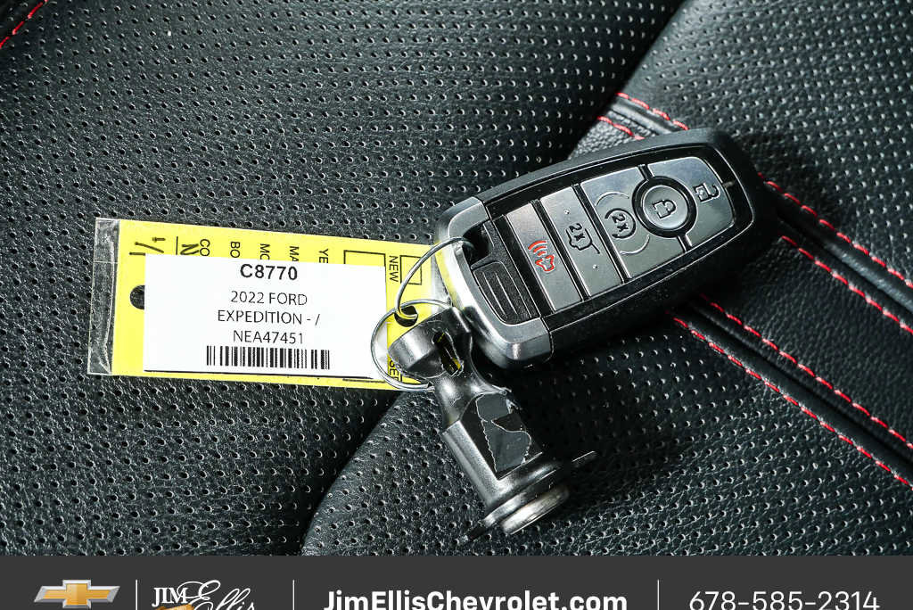 Used 2022 Ford Expedition Limited AWD/4WD image 42
