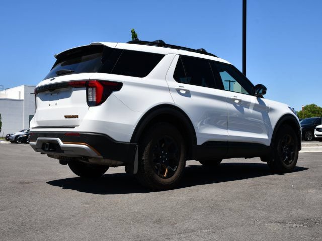 Used 2026 Ford Explorer Tremor w/ Tremor Convenience Package AWD/4WD image 7