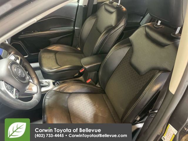 Used 2017 Jeep Compass Latitude w/ Popular Equipment Group image 15