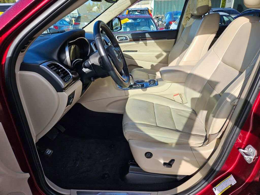 Used 2018 Jeep Grand Cherokee Limited w/ Luxury Group II image 11