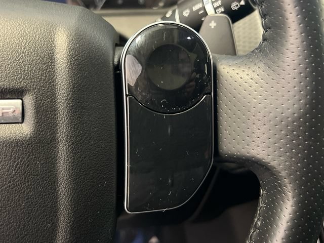 Used 2019 Land Rover Range Rover Velar S AWD/4WD image 22