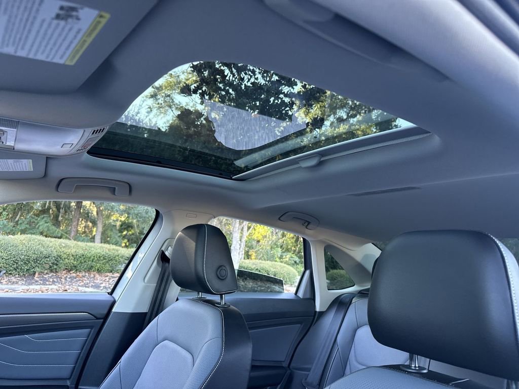 New 2026 Volkswagen Jetta SEL image 22