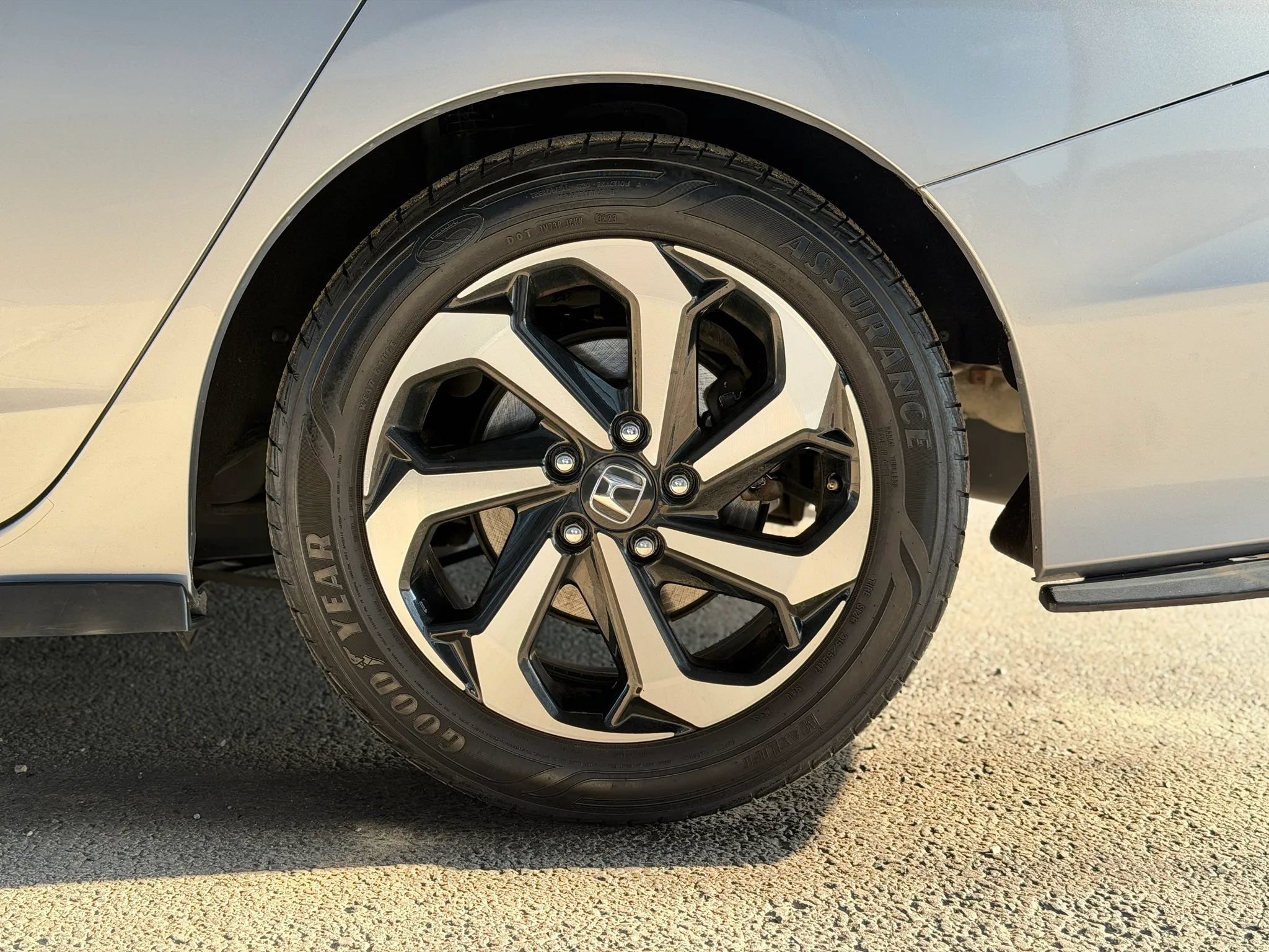 Used 2017 Honda Accord EX image 22