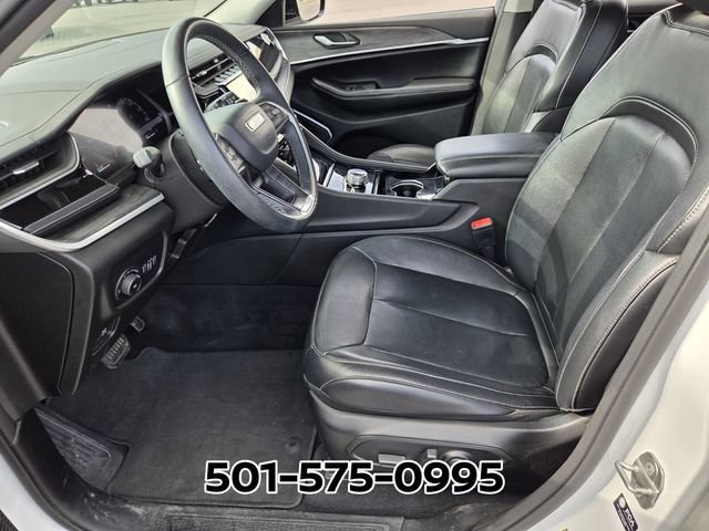 Used 2022 Jeep Grand Cherokee Limited AWD/4WD image 9