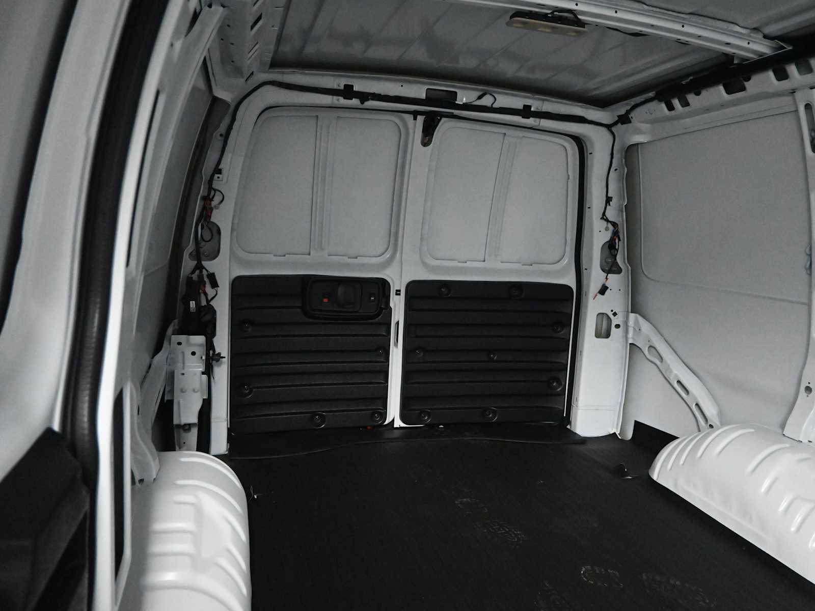 New 2025 GMC Savana 2500 w/ Driver Convenience Package image 19