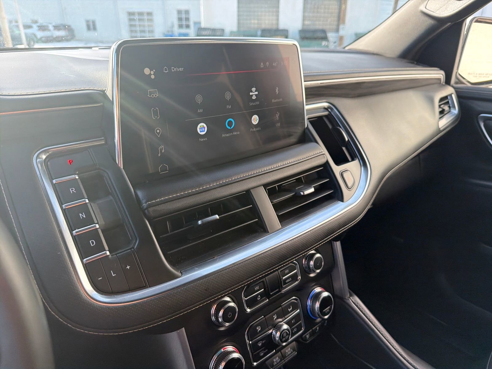 Used 2024 GMC Yukon SLT image 20