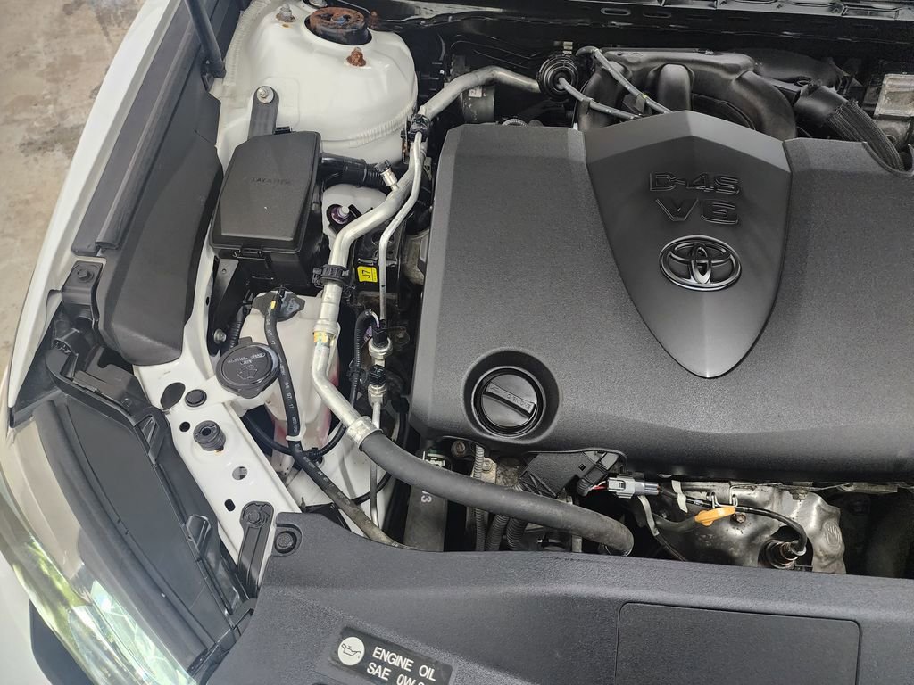 Used 2018 Toyota Camry XSE w/ Driver Assist Package image 37