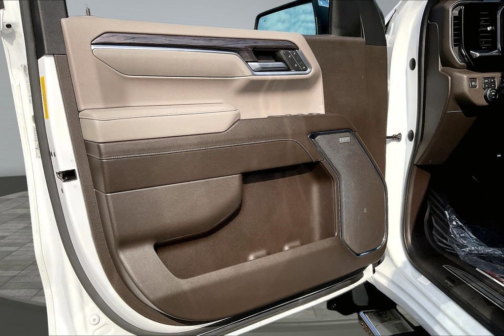 Used 2023 Chevrolet Silverado 1500 LTZ image 23