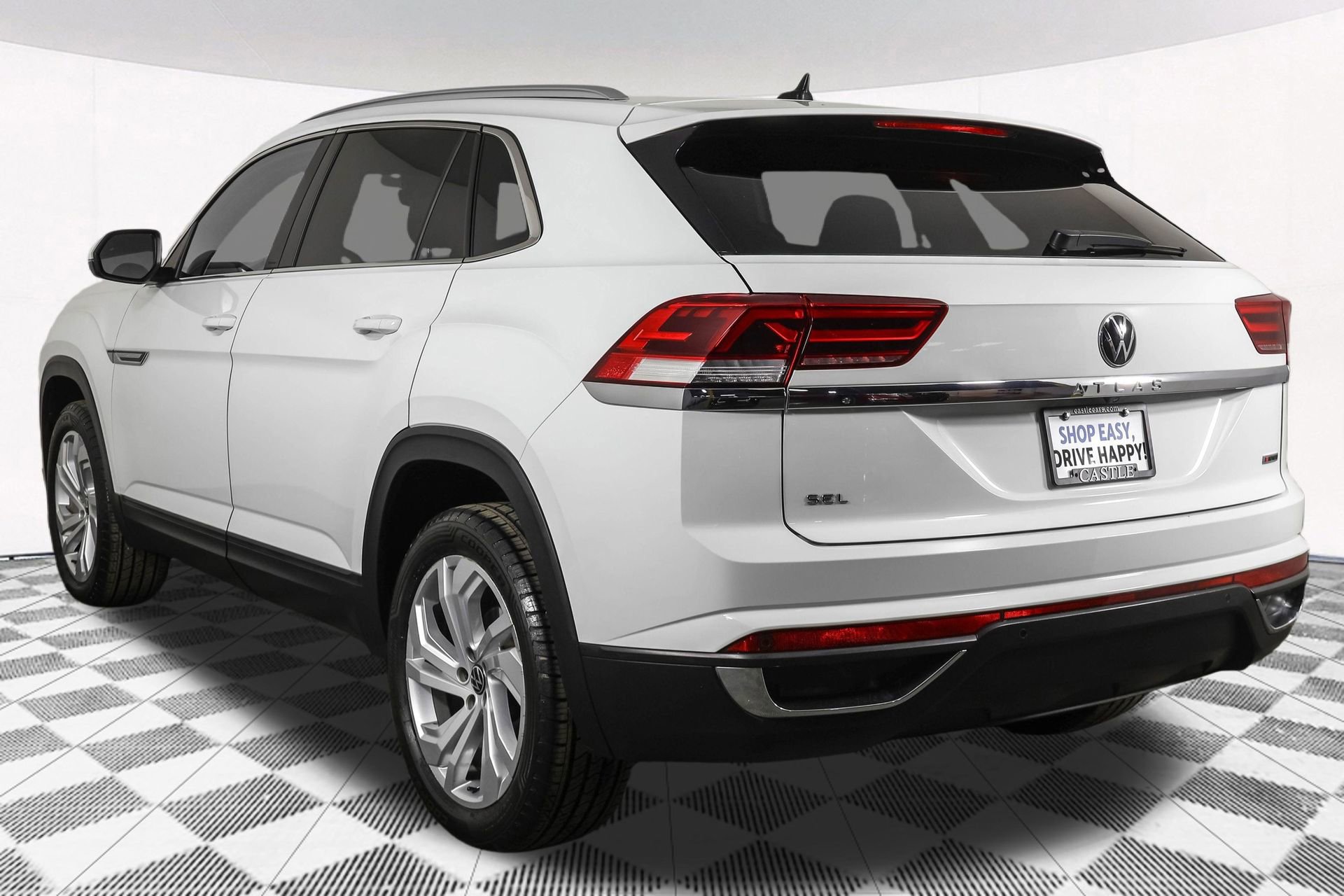 Used 2021 Volkswagen Atlas Cross Sport SEL image 17