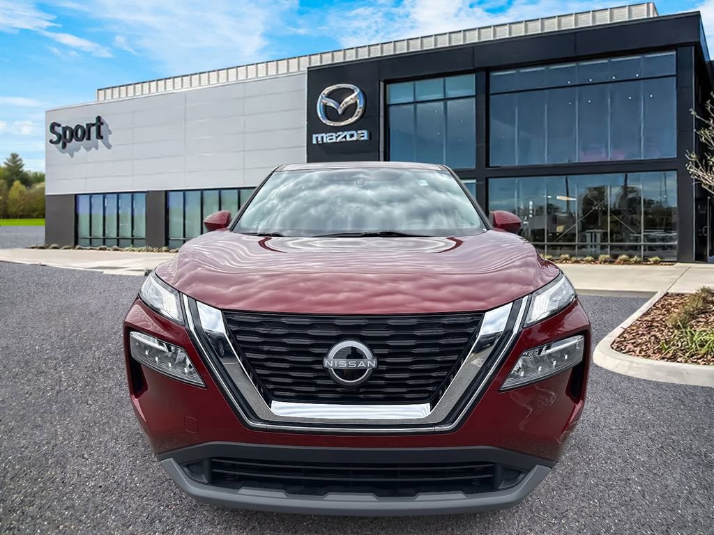 Used 2023 Nissan Rogue SV image 9