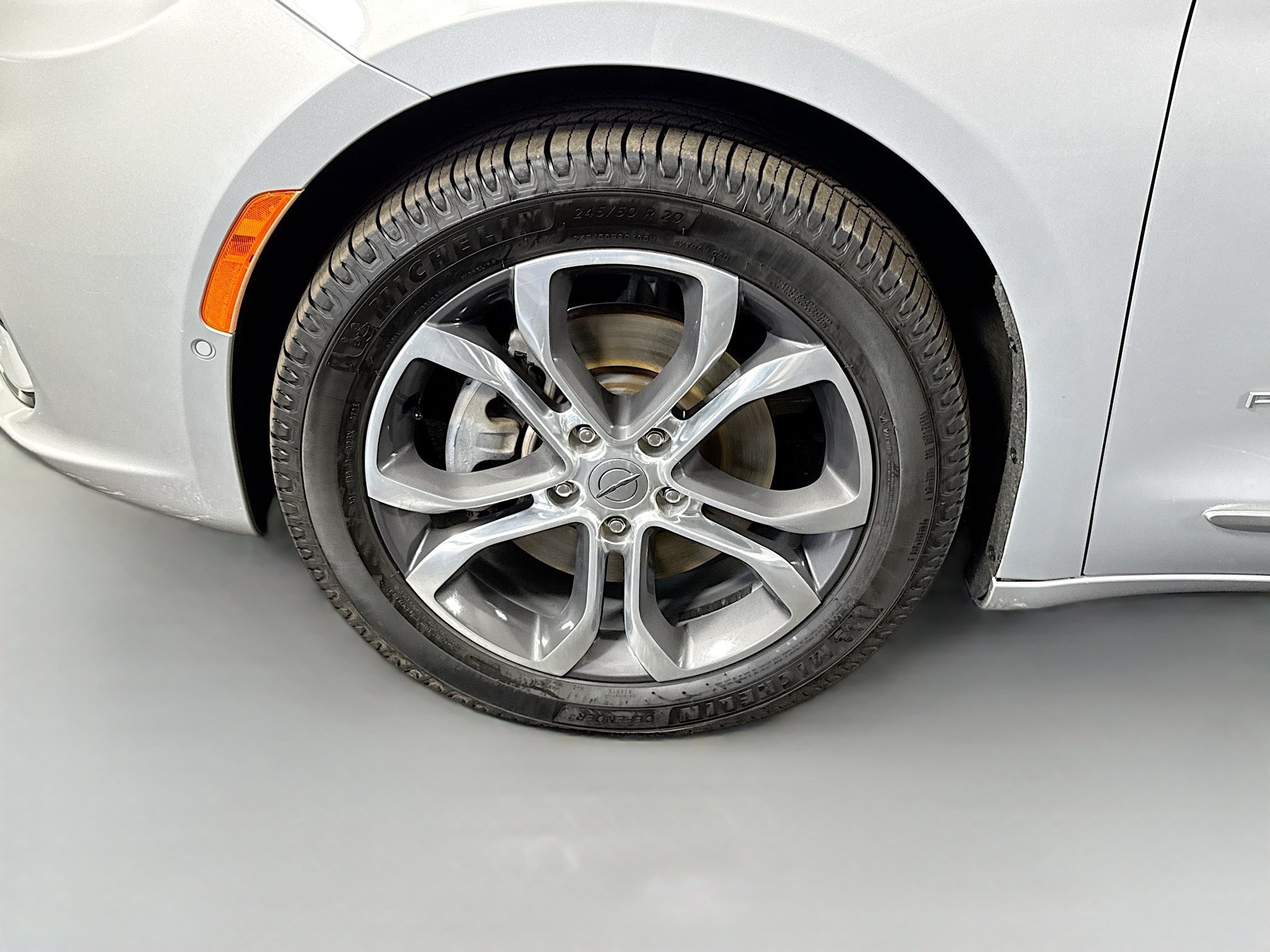 Used 2022 Chrysler Pacifica Pinnacle AWD/4WD image 36