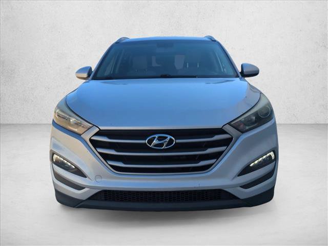 Used 2017 Hyundai Tucson SE w/ SE Popular Package 02 FWD image 2