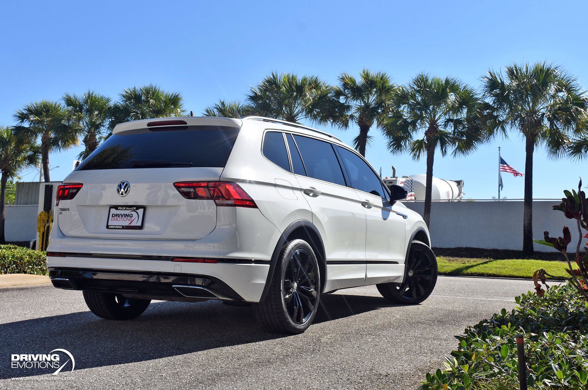 Used 2021 Volkswagen Tiguan SE R-Line FWD image 37