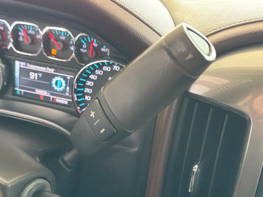 Used 2016 Chevrolet Silverado 1500 High Country w/ High Country Premium Package RWD image 9