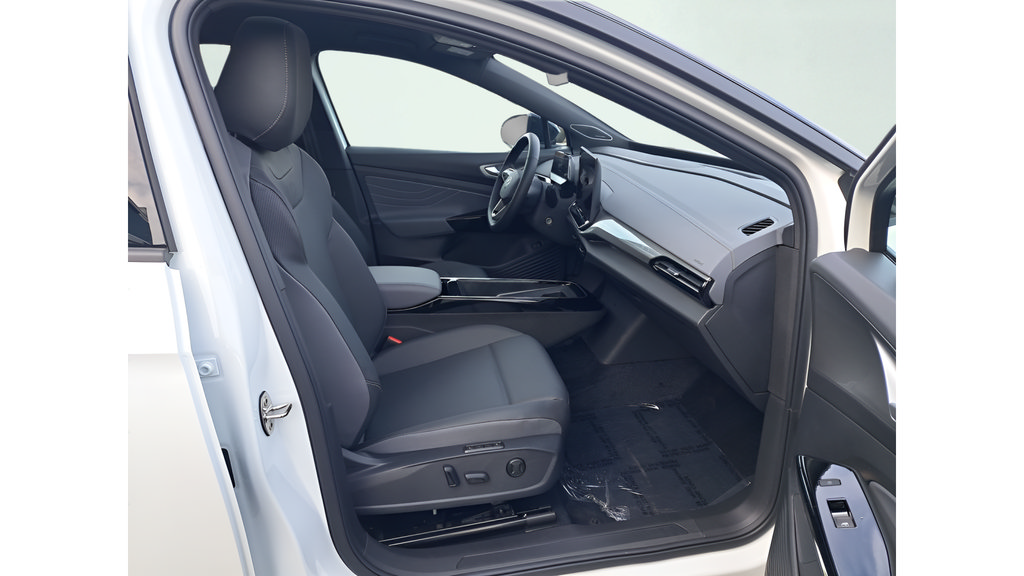 New 2026 Volkswagen ID.4 Pro S Plus AWD/4WD image 16
