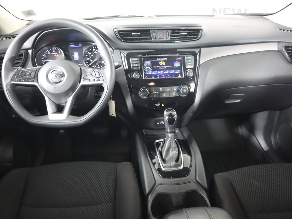 Certified 2020 Nissan Rogue Sport S image 19