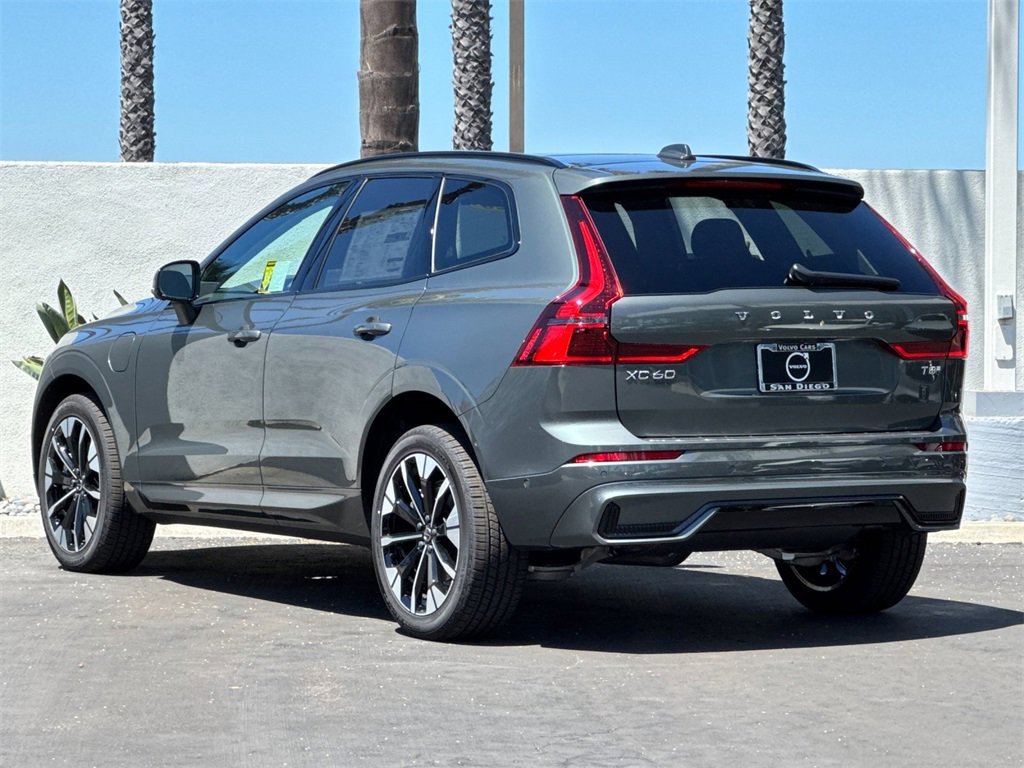 New 2026 Volvo XC60 T8 Ultra image 3