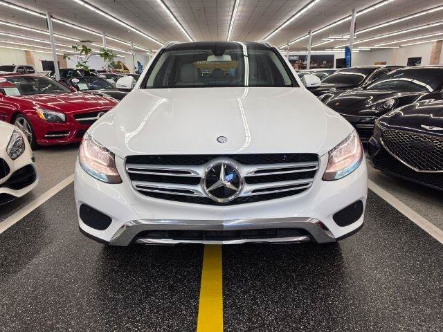 Used 2017 Mercedes-Benz GLC 300 image 2