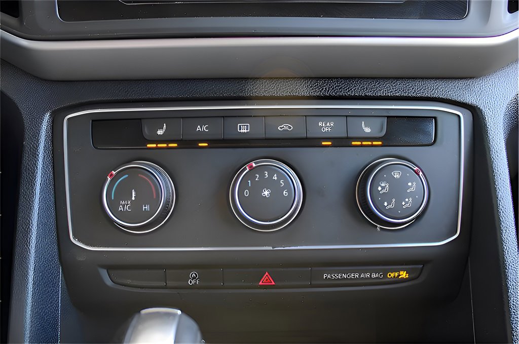 Used 2023 Volkswagen Atlas SE image 8