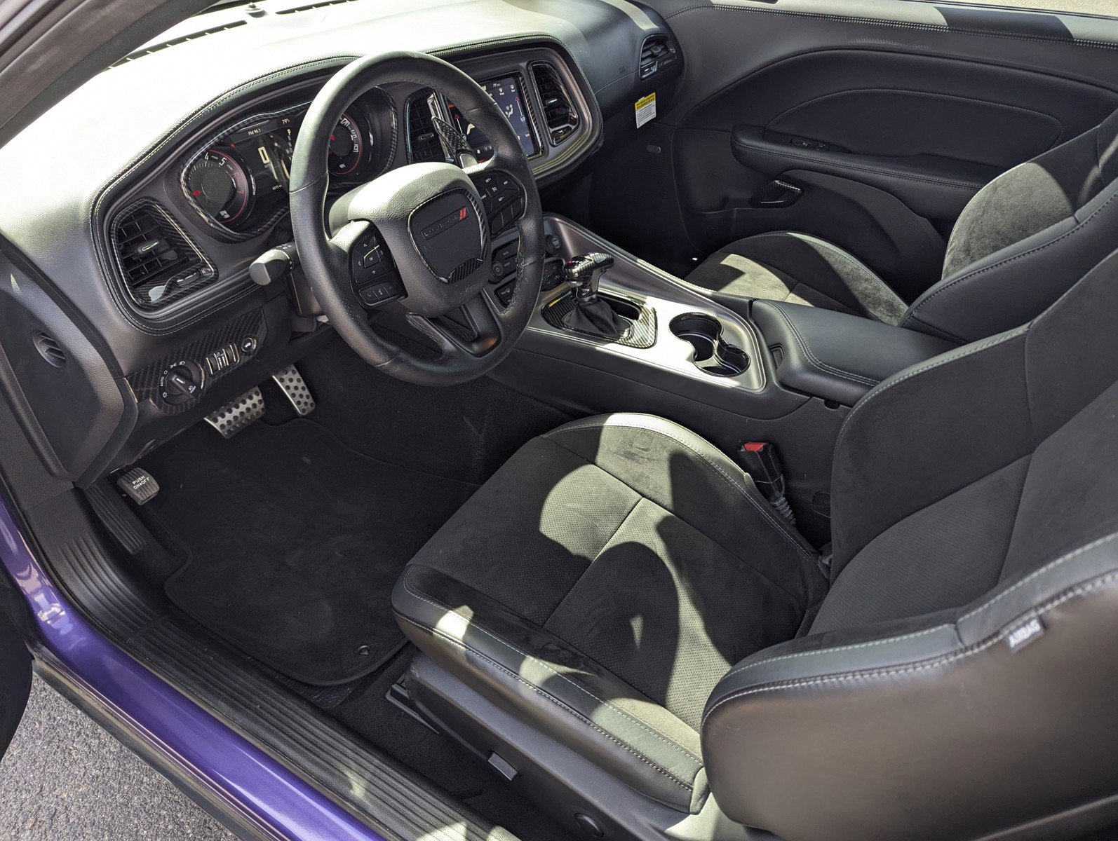 Used 2023 Dodge Challenger R/T w/ Plus Package RWD image 9