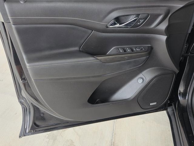 Used 2019 GMC Acadia SLT FWD image 32