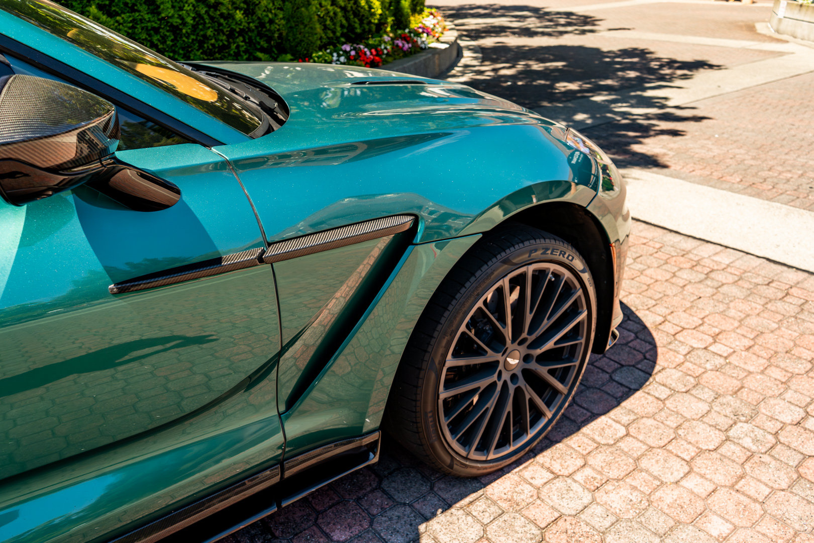 Used 2023 Aston Martin DBX 707 AWD/4WD image 9
