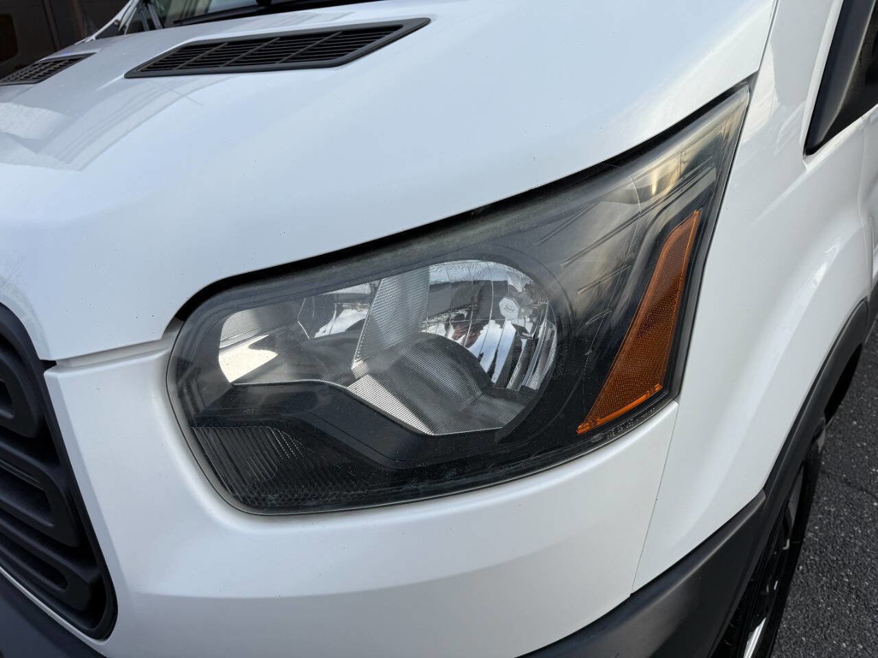 Used 2017 Ford Transit 250 148 Medium Roof image 39