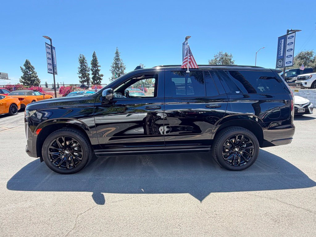 Used 2023 Cadillac Escalade Sport w/ LPO, ONYX Package RWD image 8
