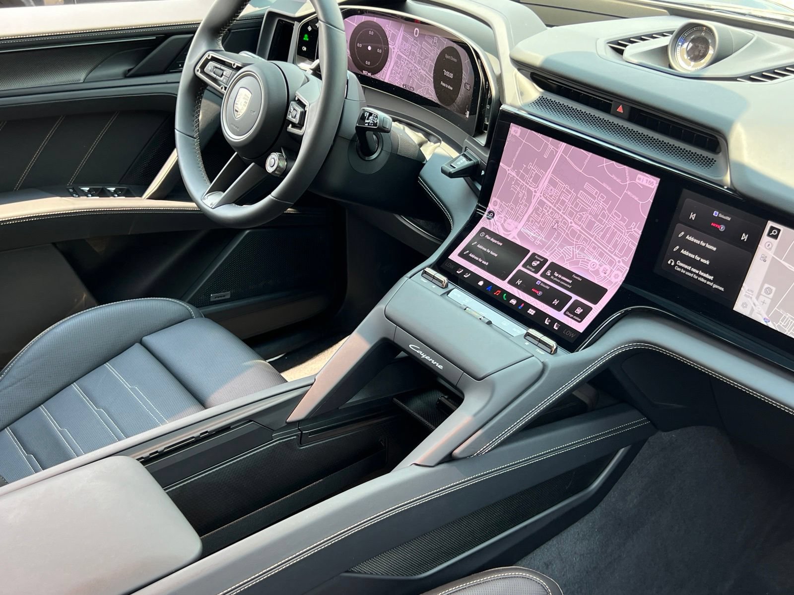 New 2026 Porsche Cayenne Turbo AWD/4WD image 16