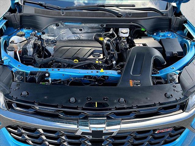 Used 2025 Chevrolet Trax RS w/ Driver Confidence Package FWD image 11