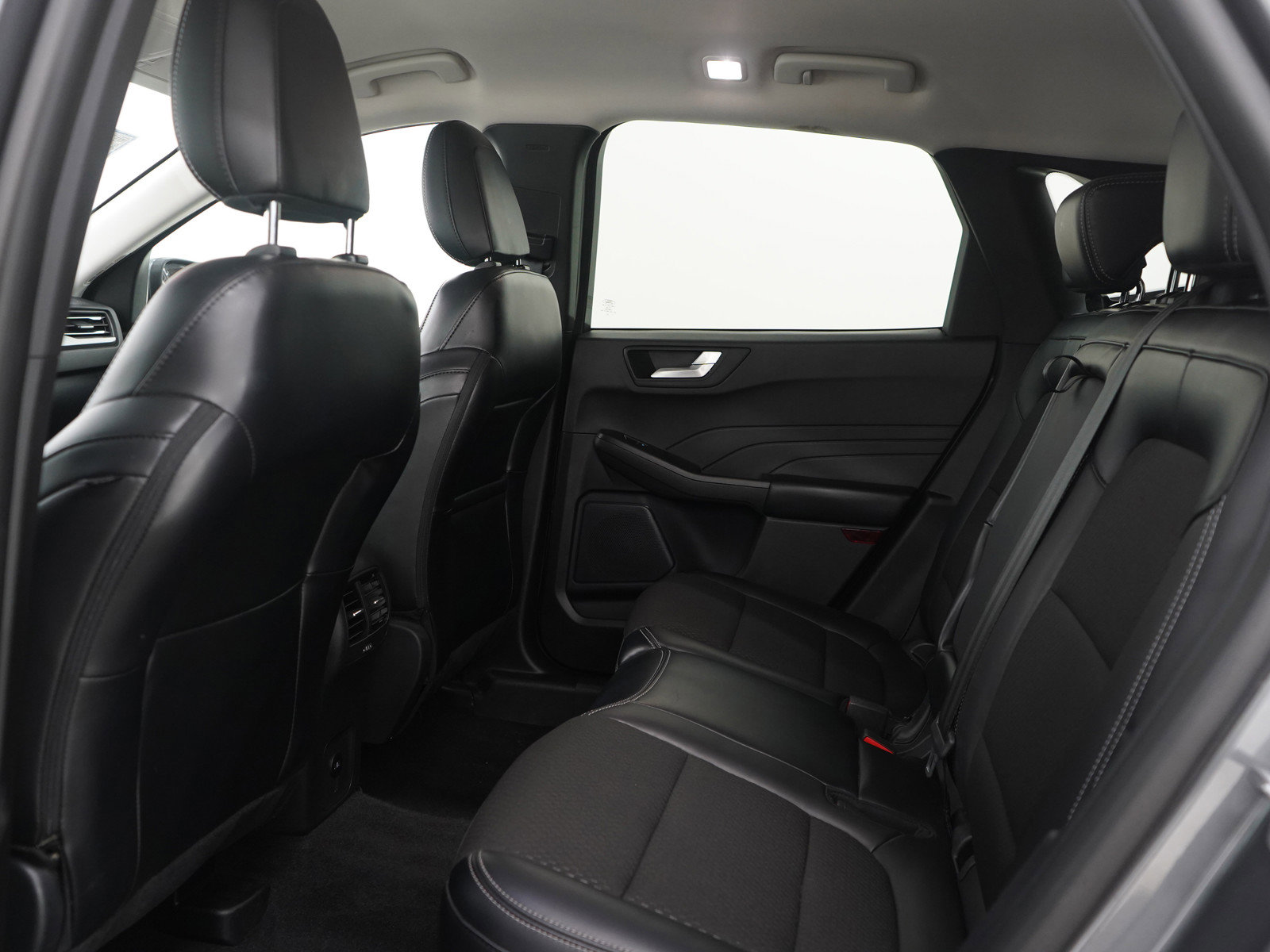 Used 2024 Ford Escape SE image 21