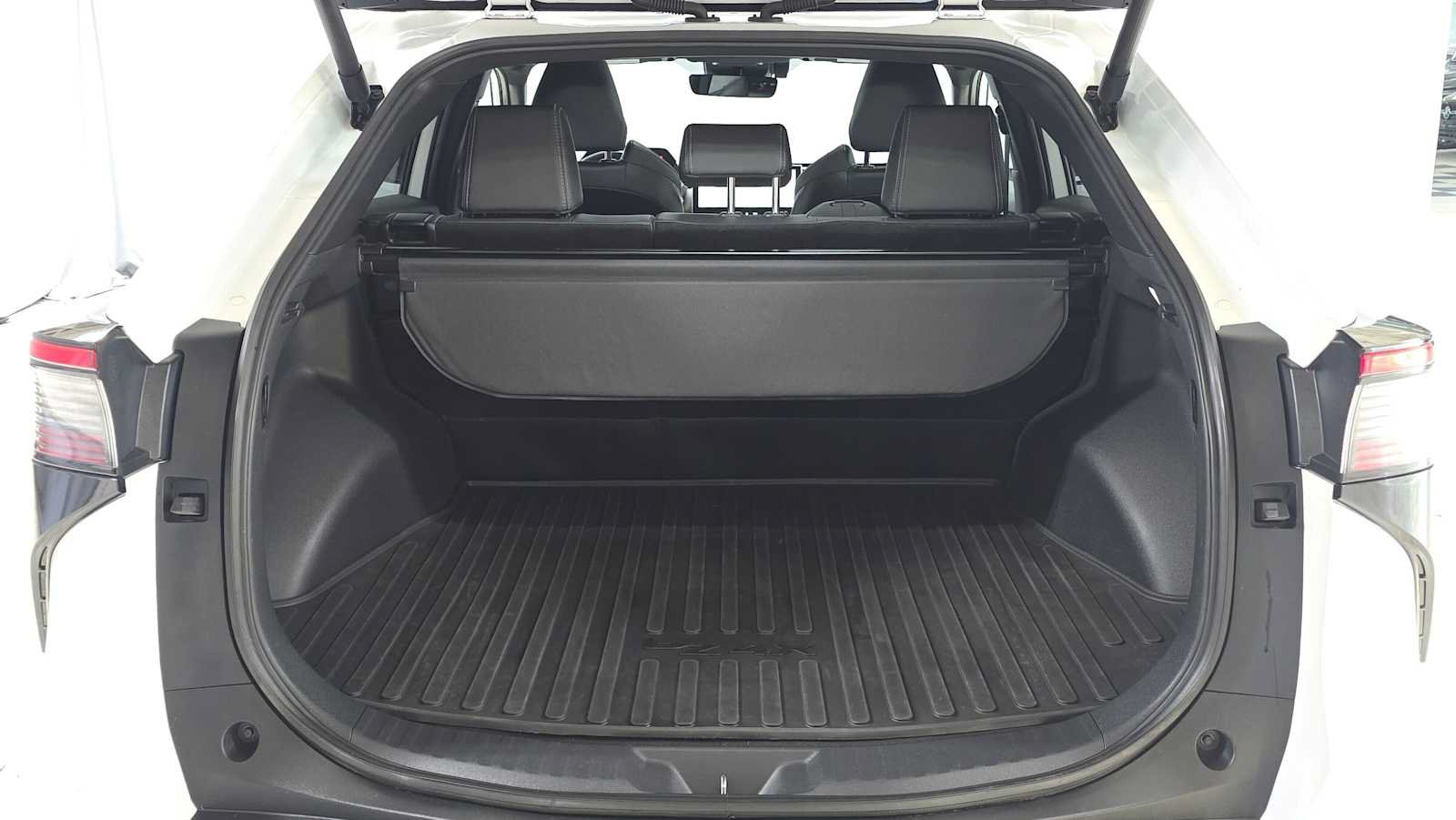 Used 2024 Toyota bZ4X AWD w/ Weather Package image 14