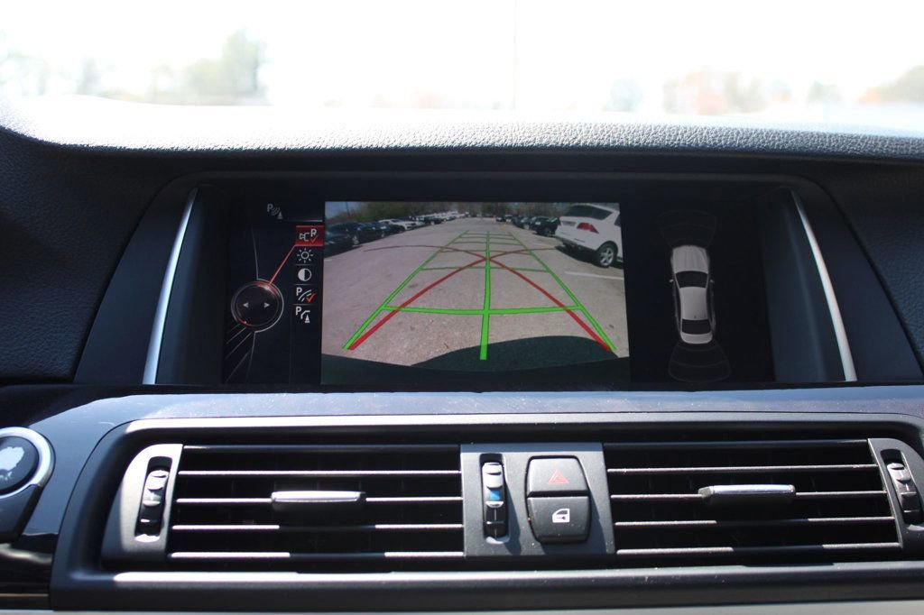 Used 2016 BMW 528i Sedan image 13